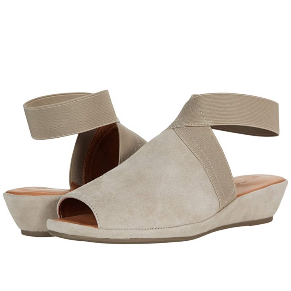 Gentle Souls Lily X Cross Elastic Strap Sandal